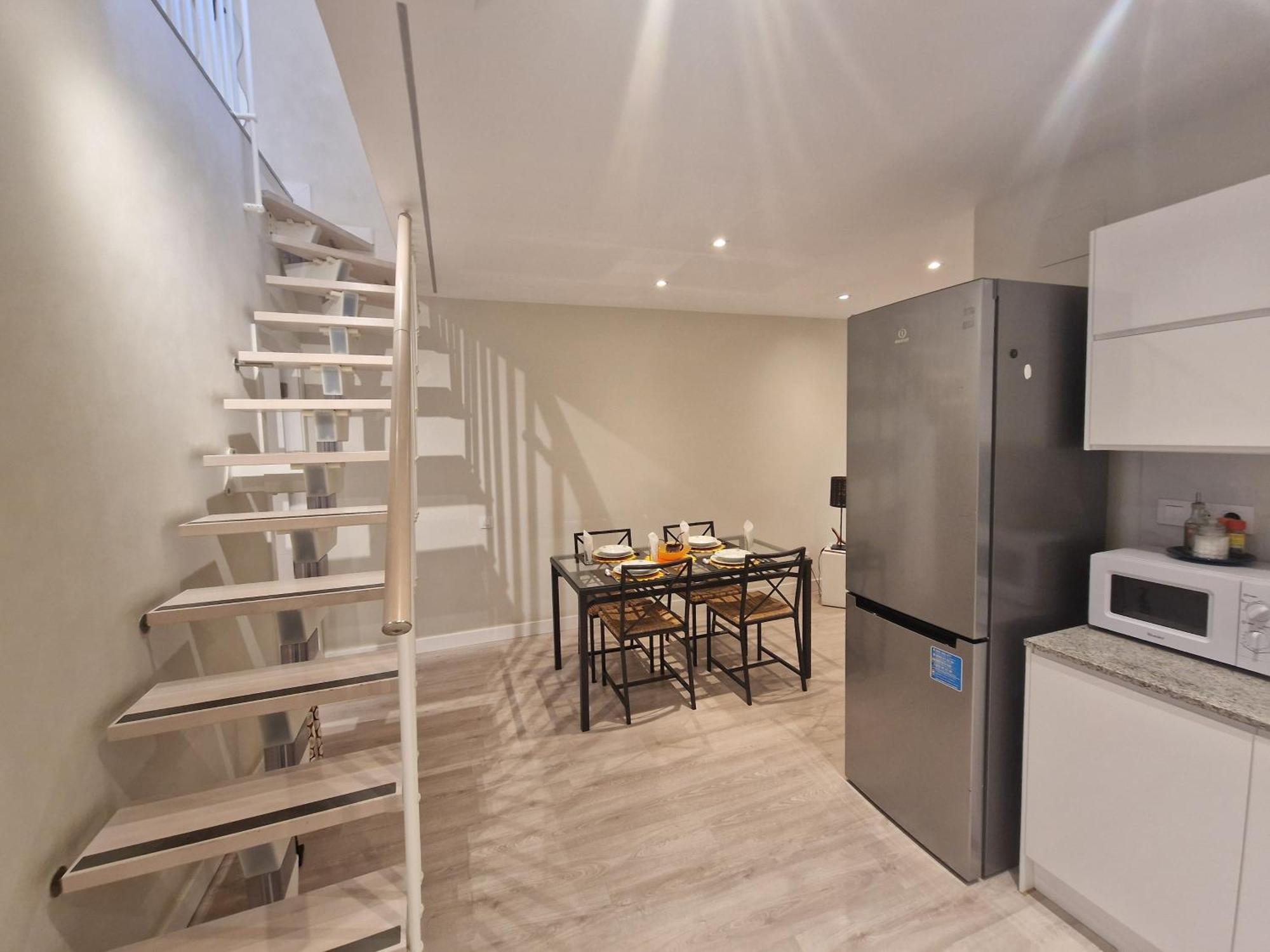 Barcelona Duplex De 3 Habitaciones L'Hospitalet de Llobregat Eksteriør billede